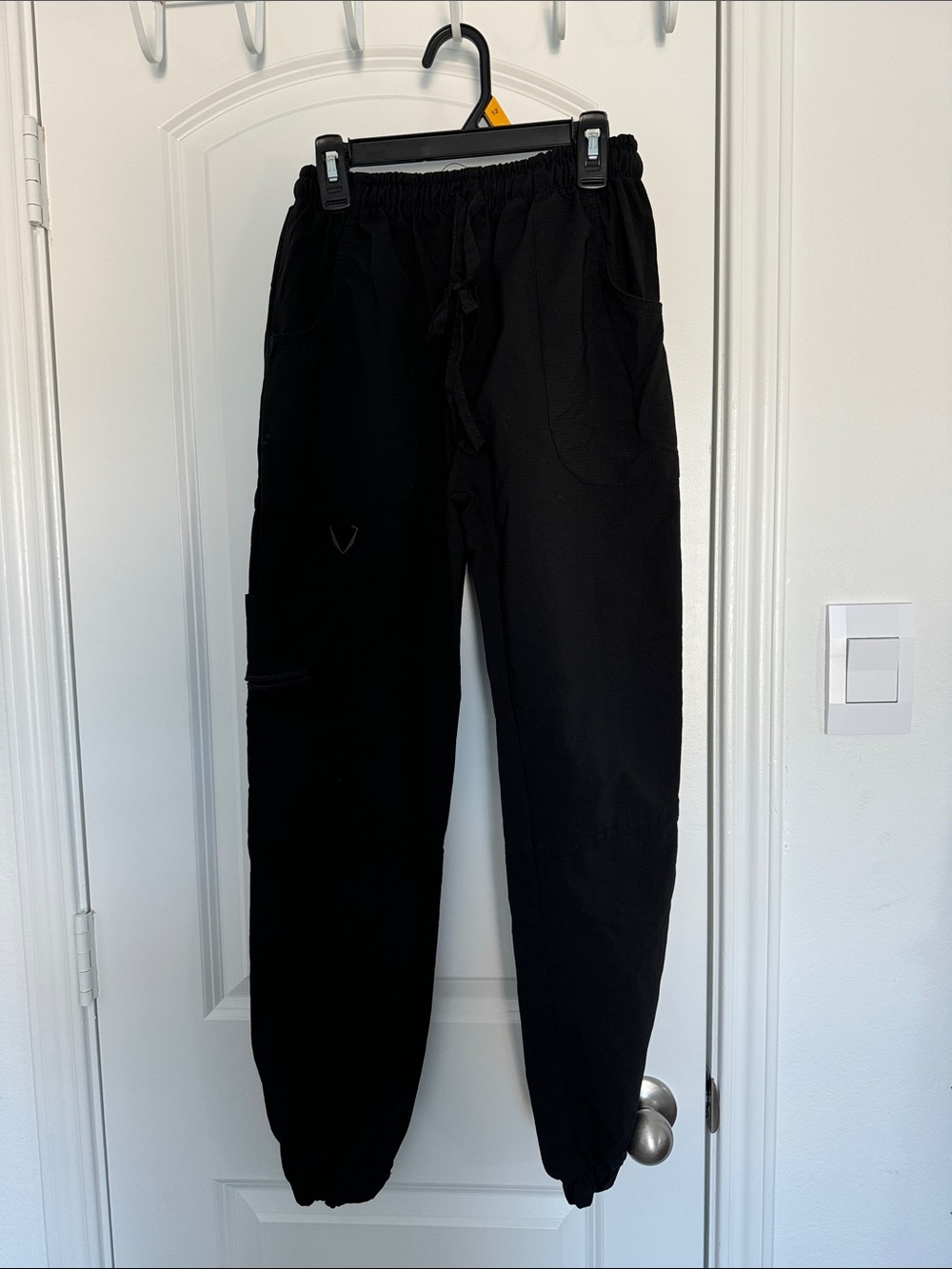 Black Women’s Jogger Scrub Pants with Drawstring